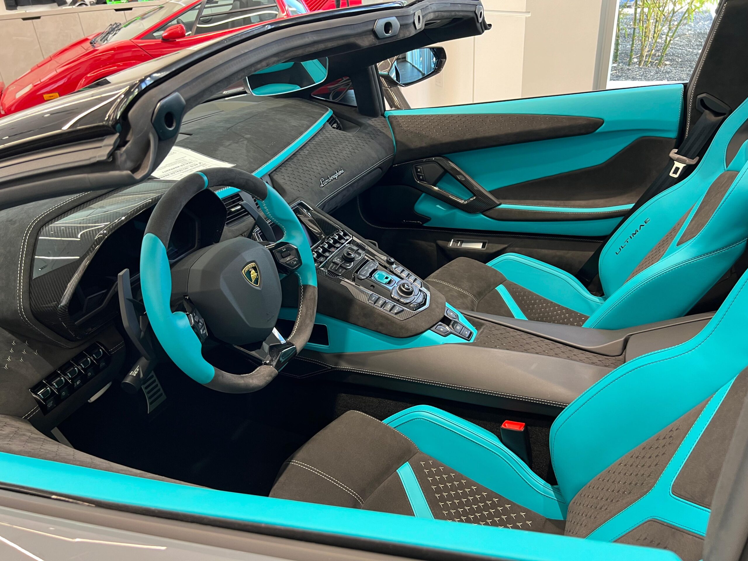 Lamborghini Aventador LP 780-4 Ultimae Roadster 