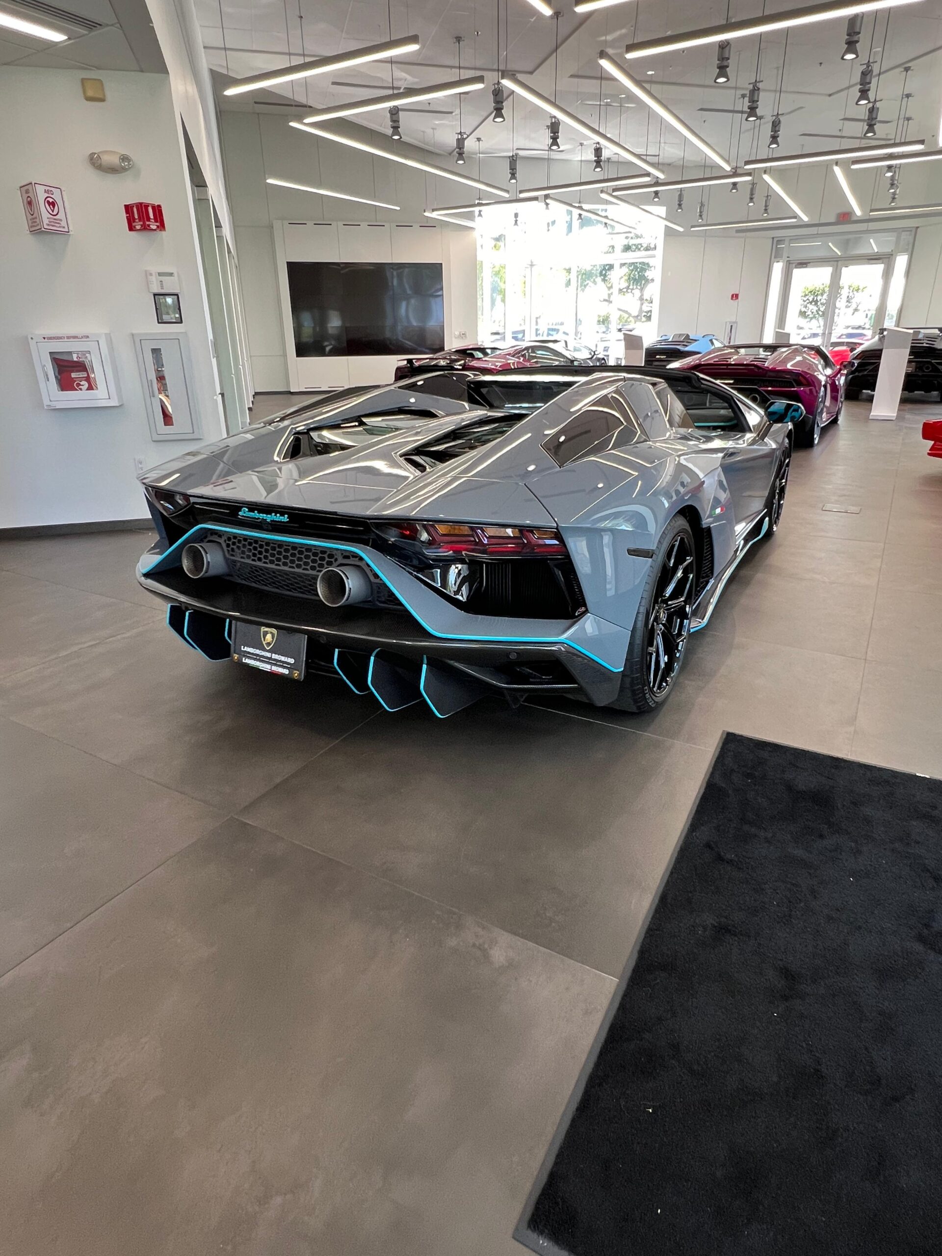 grey with blue lines Lamborghini Aventador LP 780-4 Ultimae Roadster 
