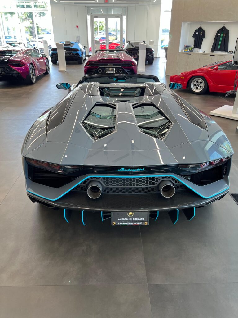 Lamborghini Aventador LP 780-4 Ultimae Roadster in showroom
