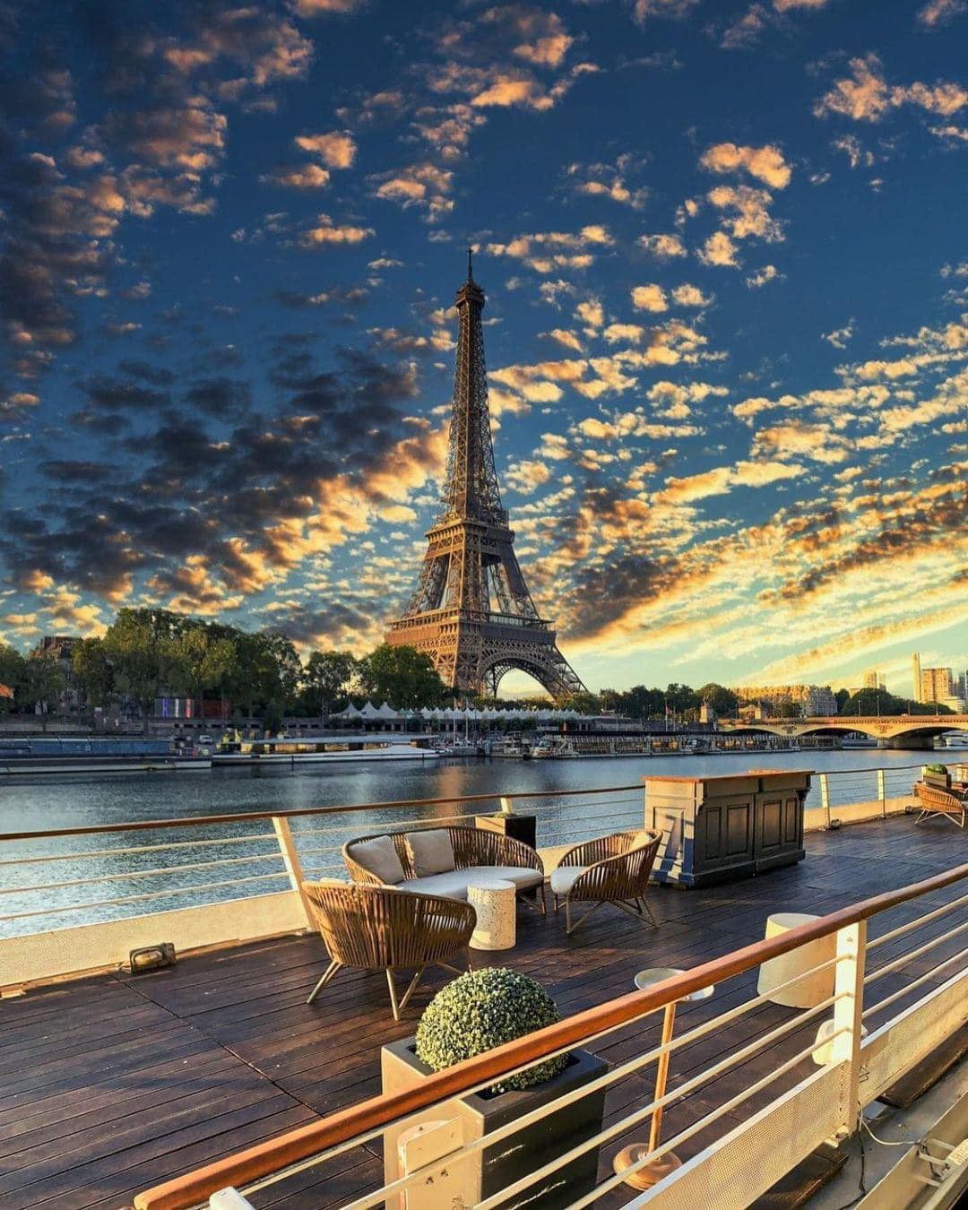 Eiffel Tower Paris, France