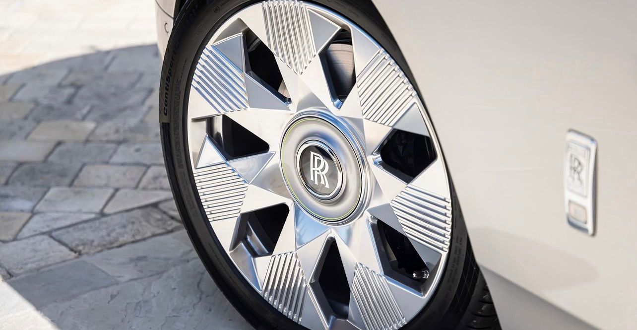 Rolls-Royce Phantom Tires