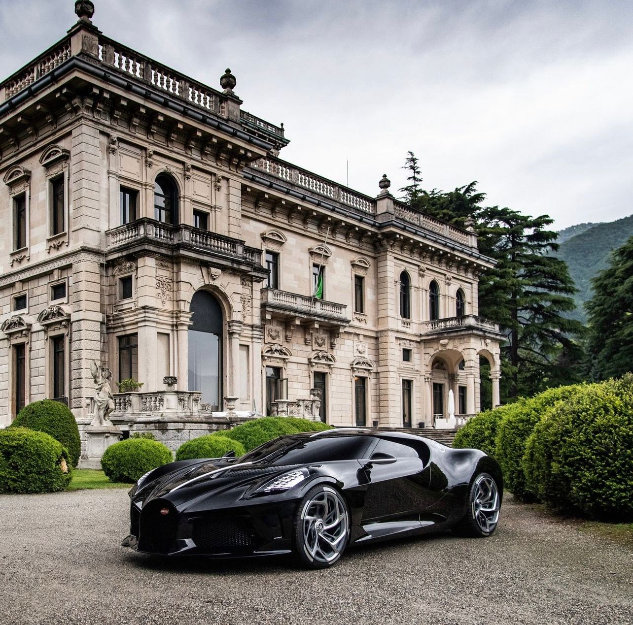 Black Bugatti La Voiture Noire