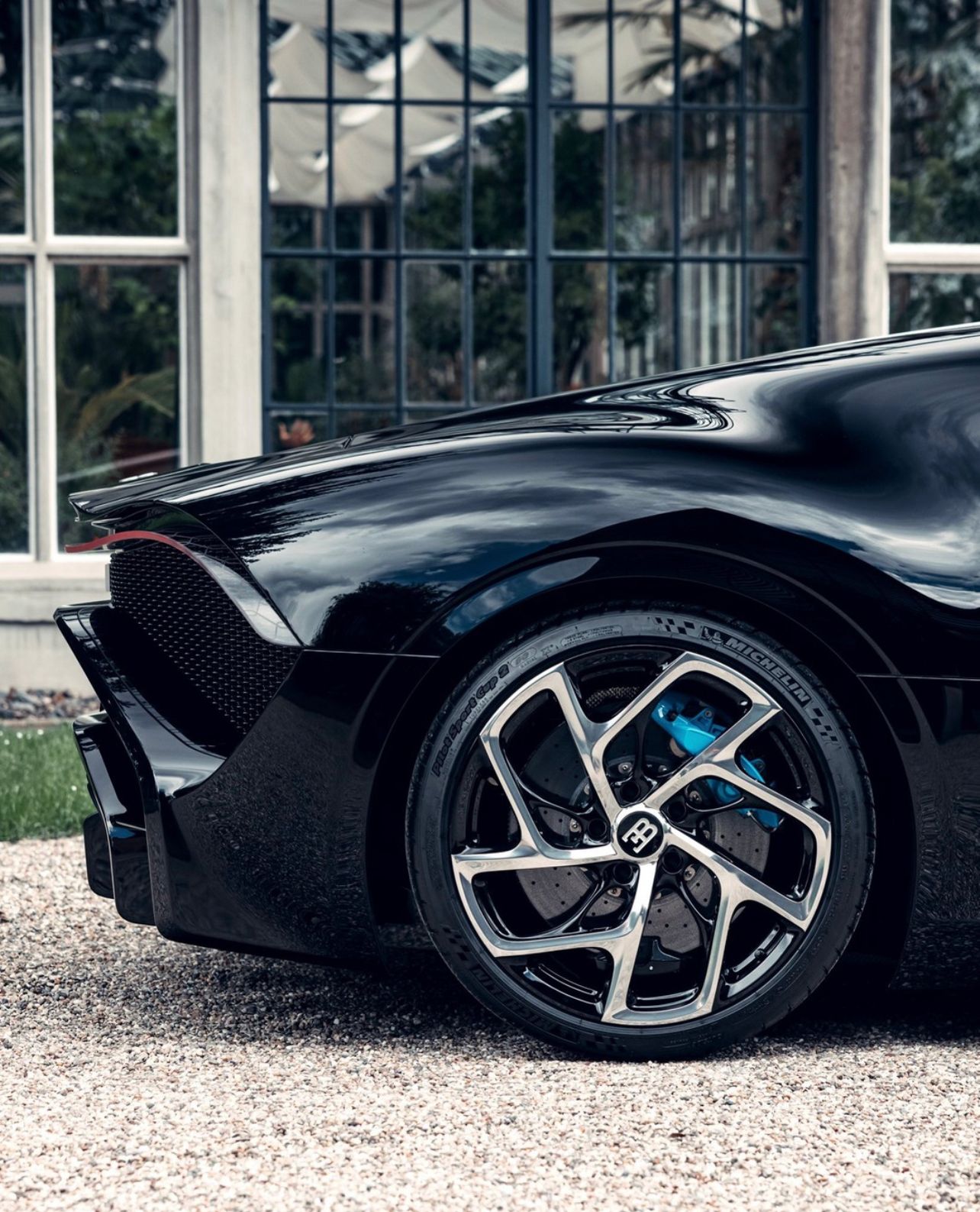 Wheels of Bugatti La Voiture Noire