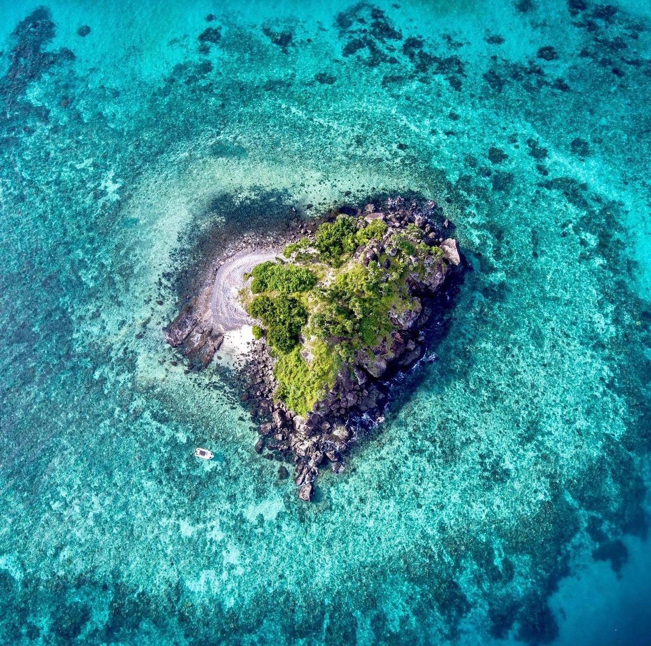 Love Island at Fiji